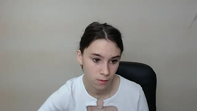 RosaRay  online show from September 19, 6:37 am