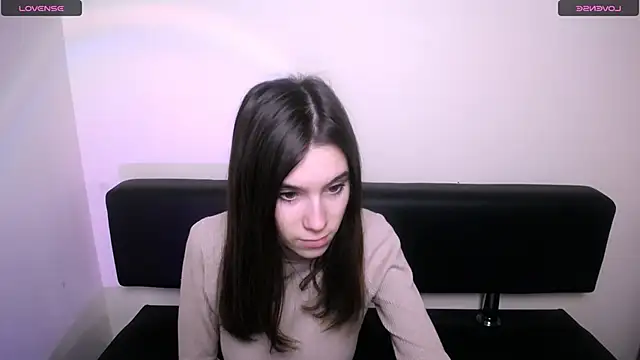 RosaRay  online show from February 10, 7:34 am