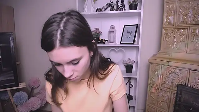 RosaRay  online show from February 19, 7:48 am