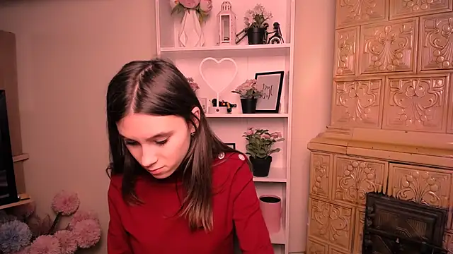 RosaRay  online show from March 24, 7:24 am