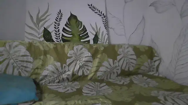 Catty Lady online show from December 4, 8:17 pm