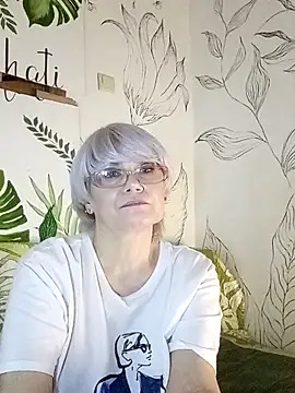 Catty Lady online show from January 31, 7:11 pm