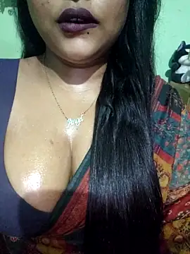 Snapshot of JIYA-04 chatting on April 3, 12:14 pm JIYA-04 online show from April 3, 12:14 pm
