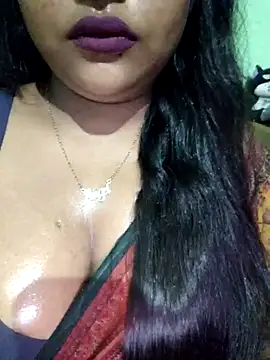 Snapshot of JIYA-04 chatting on April 28, 1:38 pm JIYA-04 online show from April 28, 1:38 pm