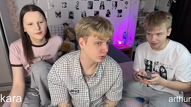 Snapshot of olivertasty chatting on March 5, 7:10 pm olivertasty online show from March 5, 7:10 pm