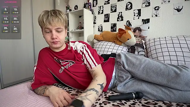 Snapshot of olivertasty chatting on March 13, 9:16 am olivertasty online show from March 13, 9:16 am