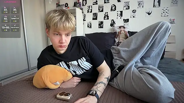 Snapshot of olivertasty chatting on March 22, 1:47 pm olivertasty online show from March 22, 1:47 pm