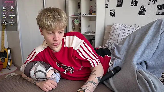 Snapshot of olivertasty chatting on April 16, 11:22 am olivertasty online show from April 16, 11:22 am