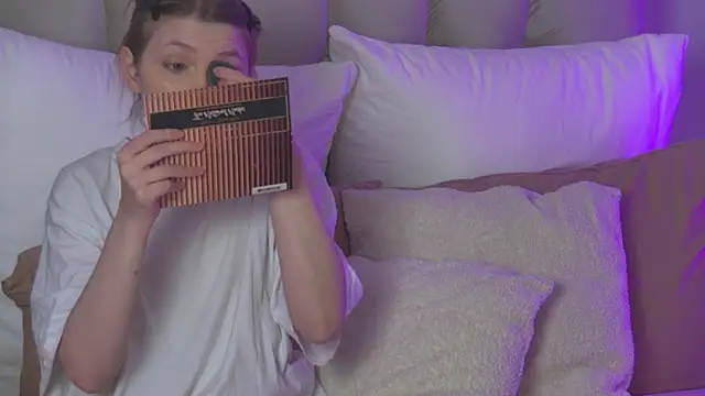 miamunn online show from February 10, 6:56 pm