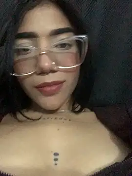 ElaRose 12 online show from October 27, 5:50 pm