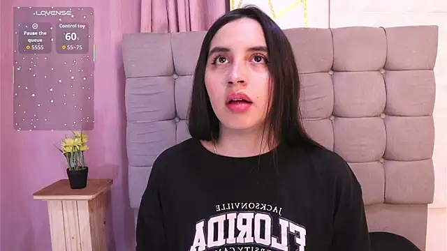 kaylee lee online show from September 10, 4:12 am