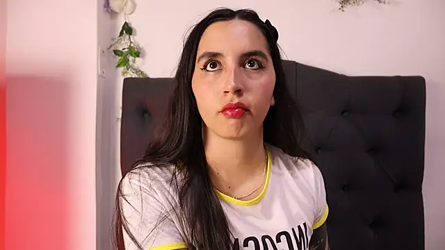 kaylee lee online show from October 6, 4:21 am