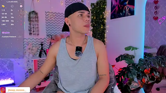 jhosepMoreno online show from April 4, 2:36 pm