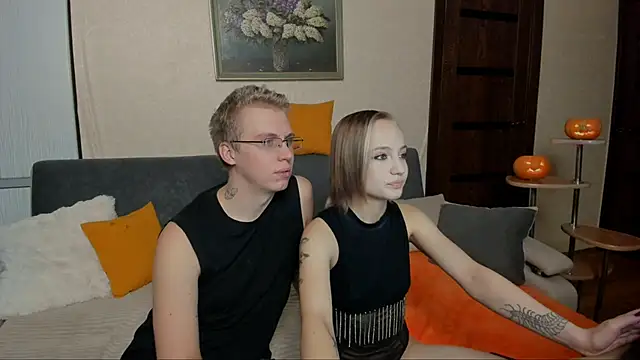 SammySccott online show from November 2, 9:44 am