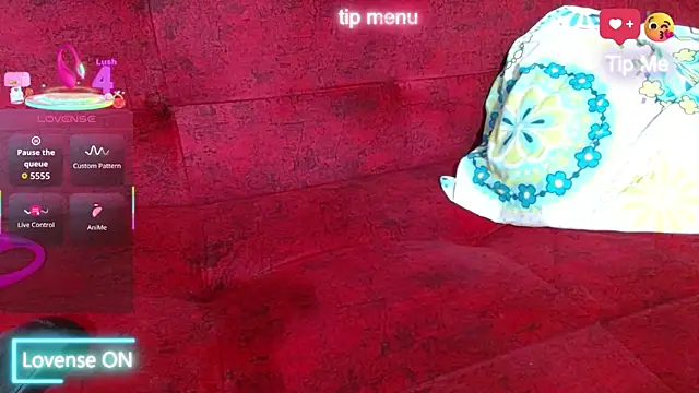 naomi powel online show from December 1, 2:55 pm