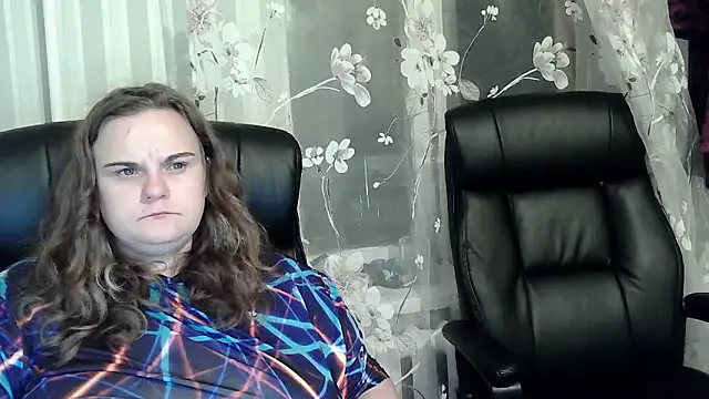 Snapshot of HollyXEva chatting on September 22, 11:51 pm HollyXEva online show from September 22, 11:51 pm