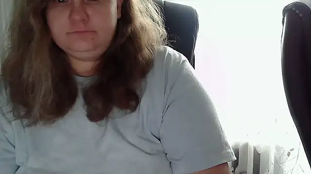Snapshot of HollyXEva chatting on September 24, 7:33 am HollyXEva online show from September 24, 7:33 am