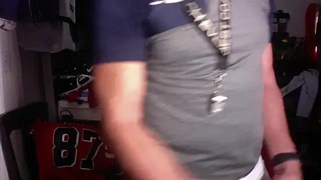 DILFJockDad87 online show from December 21, 12:18 am