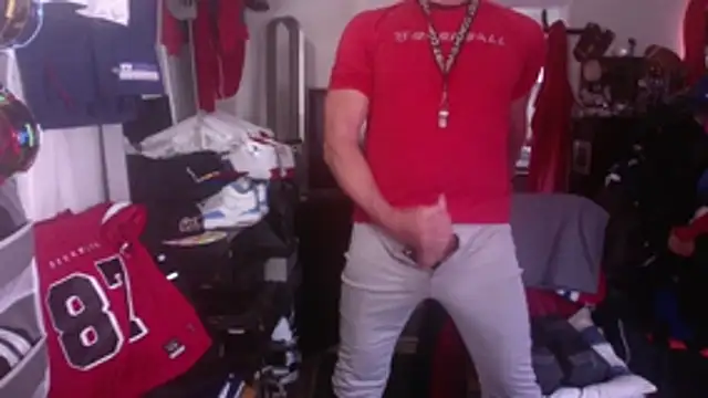 DILFJockDad87 online show from February 15, 11:23 pm