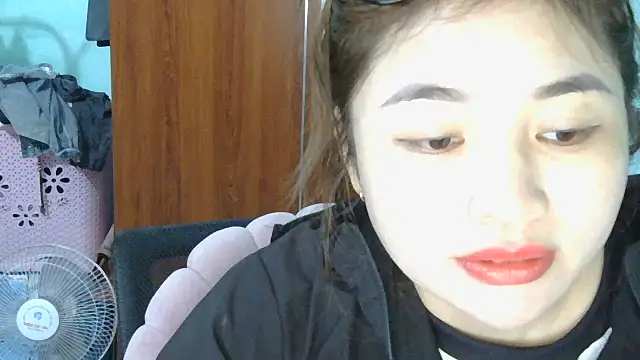 Uhem112 online show from October 23, 3:50 am