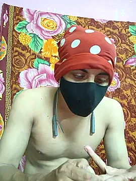 Seducing couple online show from June 25, 9:25 am