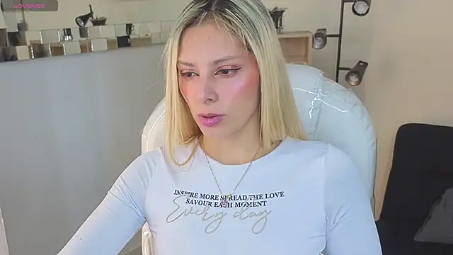 Jennaa Cooper online show from January 10, 1:57 pm