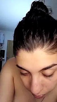 VioletaZein online show from November 15, 4:32 am