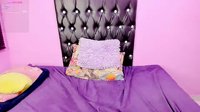 INDIANFLAME online show from January 22, 6:10 pm