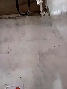 Snapshot of sia_143 chatting on October 23, 5:40 am sia 143 online show from October 23, 5:40 am