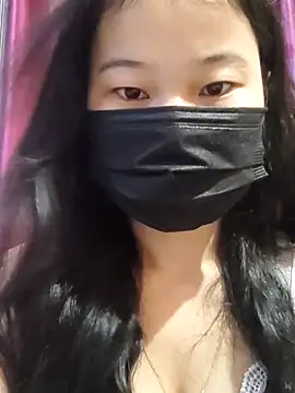 Snapshot of sia_143 chatting on November 16, 6:41 am sia 143 online show from November 16, 6:41 am