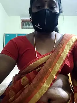 Snapshot of papukurty chatting on September 26, 1:15 pm papukurty online show from September 26, 1:15 pm