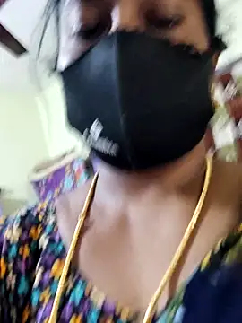 Snapshot of papukurty chatting on September 30, 2:05 am papukurty online show from September 30, 2:05 am