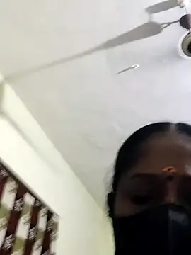 Snapshot of papukurty chatting on October 5, 12:14 pm papukurty online show from October 5, 12:14 pm