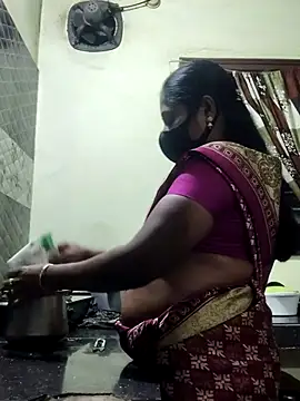 Snapshot of papukurty chatting on October 6, 2:25 pm papukurty online show from October 6, 2:25 pm