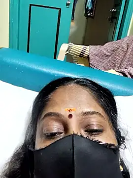 Snapshot of papukurty chatting on October 13, 11:10 am papukurty online show from October 13, 11:10 am