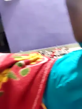 Snapshot of papukurty chatting on October 15, 8:31 pm papukurty online show from October 15, 8:31 pm