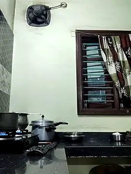 Snapshot of papukurty chatting on October 18, 1:12 pm papukurty online show from October 18, 1:12 pm