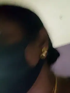 Snapshot of papukurty chatting on October 22, 3:40 am papukurty online show from October 22, 3:40 am