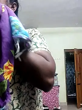 Snapshot of papukurty chatting on November 5, 12:54 am papukurty online show from November 5, 12:54 am