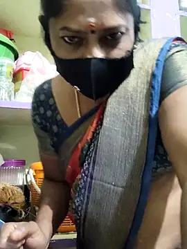 Snapshot of papukurty chatting on November 14, 1:43 pm papukurty online show from November 14, 1:43 pm