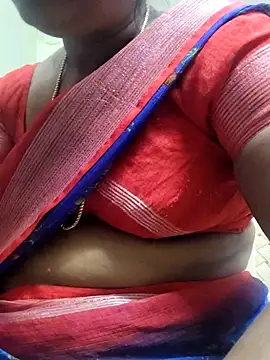 Snapshot of papukurty chatting on December 4, 4:33 am papukurty online show from December 4, 4:33 am