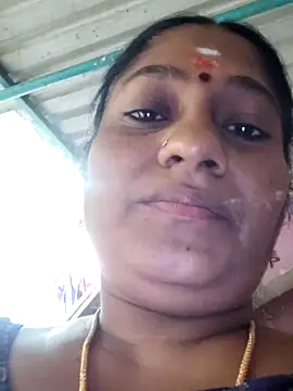 Snapshot of papukurty chatting on December 5, 6:22 am papukurty online show from December 5, 6:22 am