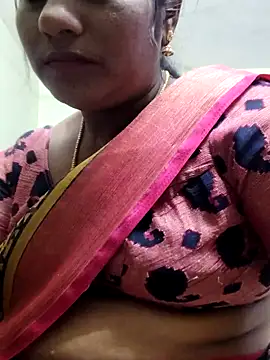 Snapshot of papukurty chatting on December 14, 9:14 am papukurty online show from December 14, 9:14 am