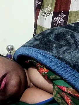 Snapshot of papukurty chatting on January 6, 5:49 pm papukurty online show from January 6, 5:49 pm