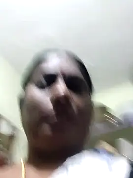 Snapshot of papukurty chatting on February 4, 2:23 pm papukurty online show from February 4, 2:23 pm