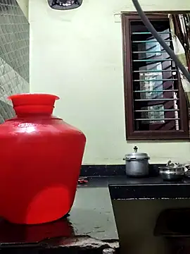 Snapshot of papukurty chatting on February 7, 2:48 am papukurty online show from February 7, 2:48 am