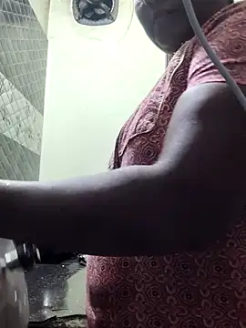 Snapshot of papukurty chatting on February 12, 2:23 pm papukurty online show from February 12, 2:23 pm