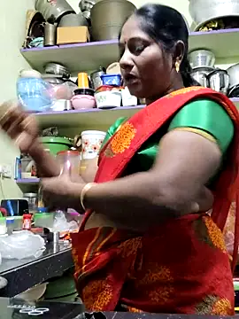 Snapshot of papukurty chatting on February 13, 2:35 pm papukurty online show from February 13, 2:35 pm