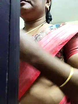 Snapshot of papukurty chatting on February 17, 1:07 pm papukurty online show from February 17, 1:07 pm