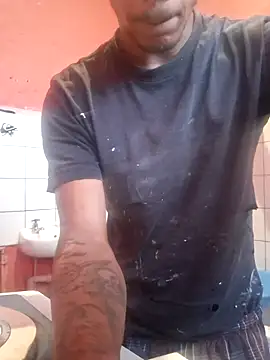 Snapshot of Zinedean24 chatting on April 13, 12:21 pm Zinedean24 online show from April 13, 12:21 pm